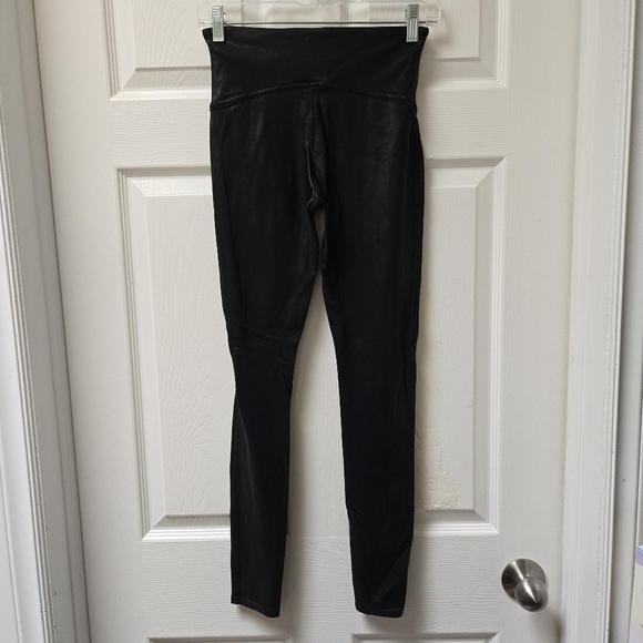 Spanx Women's Black Faux Leather Leggings - Picture 4 of 8